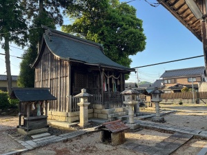 三重生神社-04.jpg