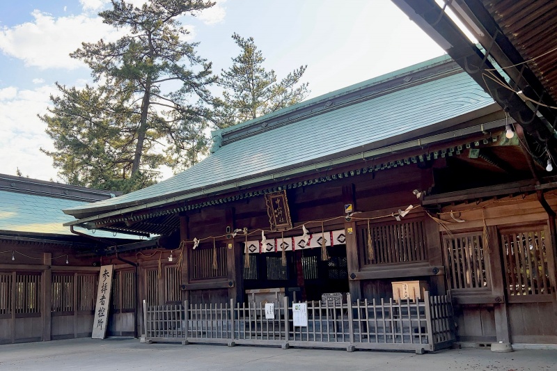 ファイル:中山神社・拝殿01.jpeg
