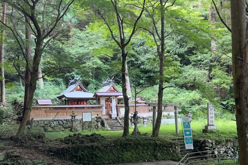 ファイル:中津川熊野神社・全景 (1).jpg