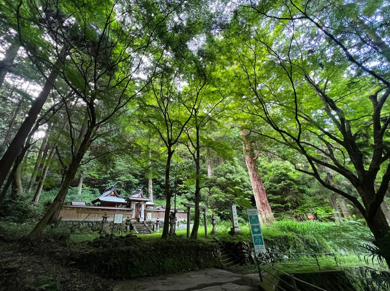 ファイル:中津川熊野神社・全景 (2).jpg