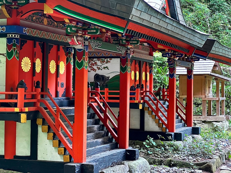 ファイル:中津川熊野神社・本殿 (2).jpg