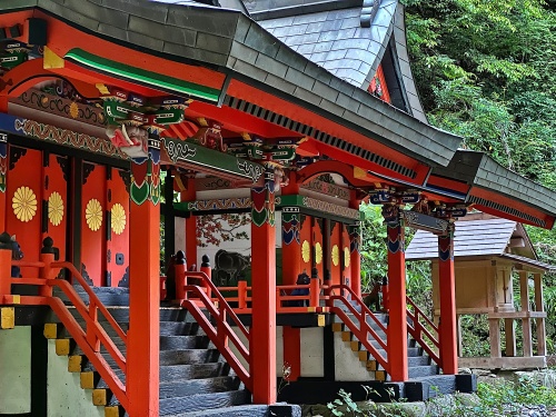 中津川熊野神社・本殿 (6).jpg