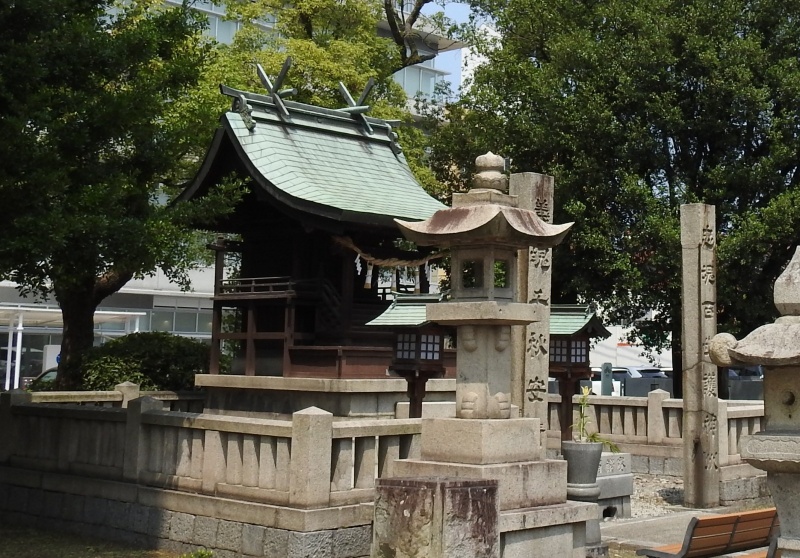 ファイル:丸亀護国神社 (5).jpg
