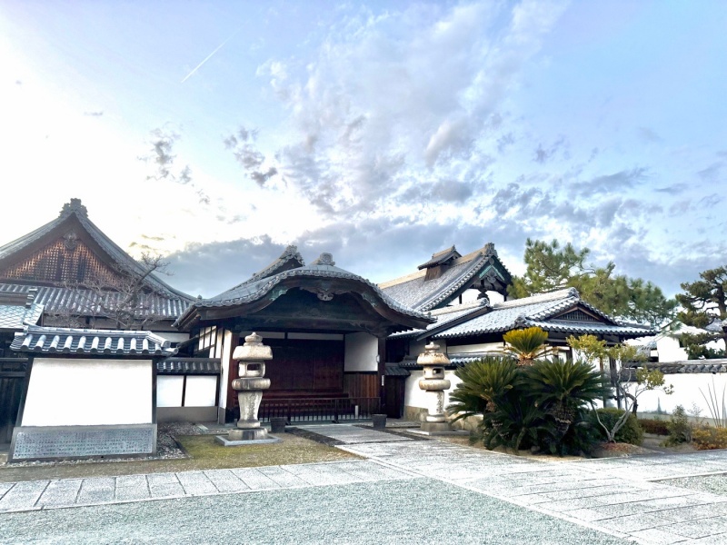ファイル:亀山本徳寺-23.jpg