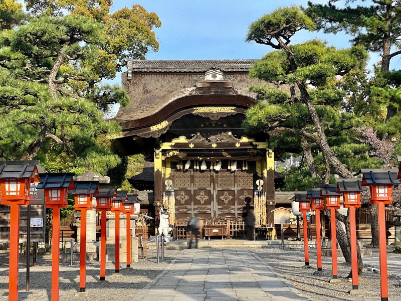 ファイル:京都豊国神社・唐門-01.jpeg