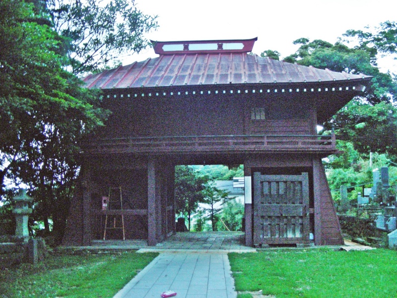 ファイル:仏現寺・仁王門.jpg