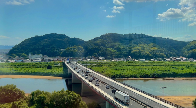ファイル:八幡山・遠景展望-06.jpeg