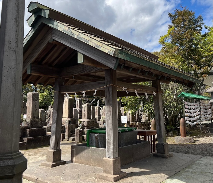 ファイル:南洲神社・社殿-14.jpg