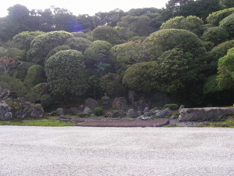 ファイル:南禅寺金地院・方丈庭園.jpg