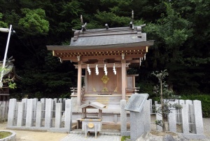 四條畷神社 (2).jpg