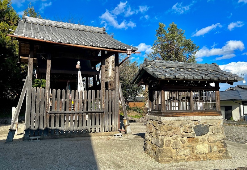 ファイル:坂本・郡園神社 (5).jpg