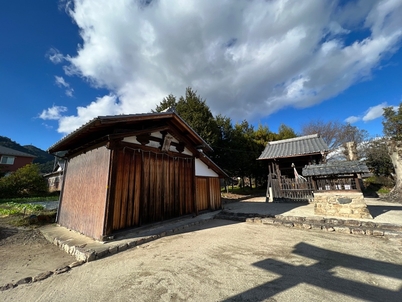 ファイル:坂本・郡園神社 (7).jpg