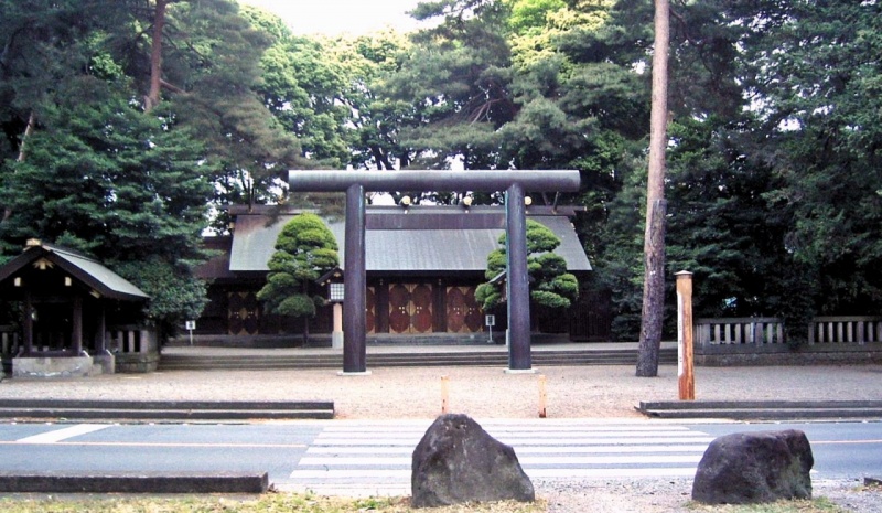 ファイル:埼玉県護国神社004社殿.jpg