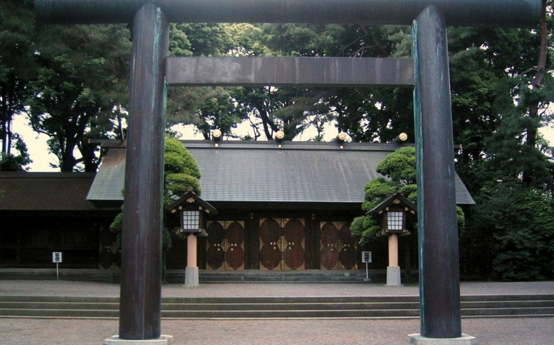 ファイル:埼玉県護国神社007鳥居.jpg