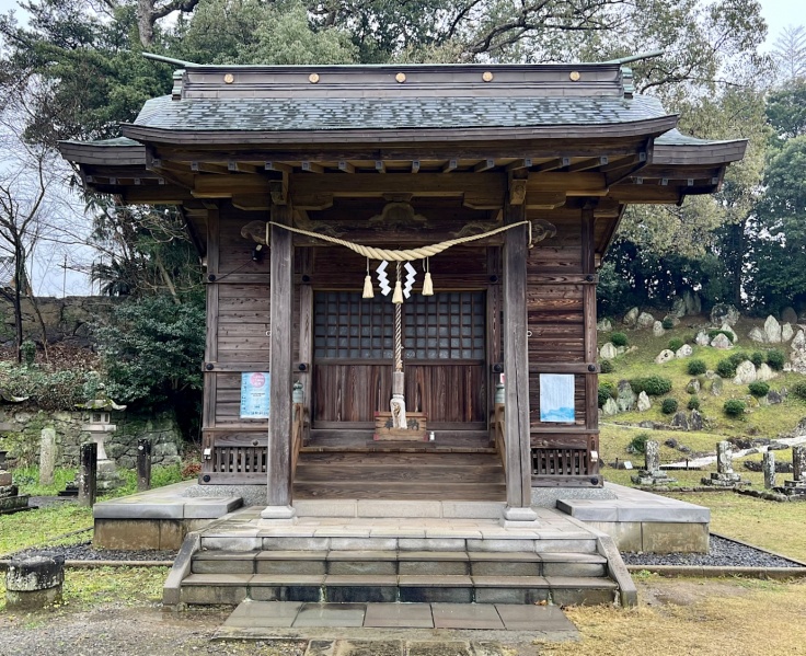 ファイル:大村護国神社3・社殿-03.jpg