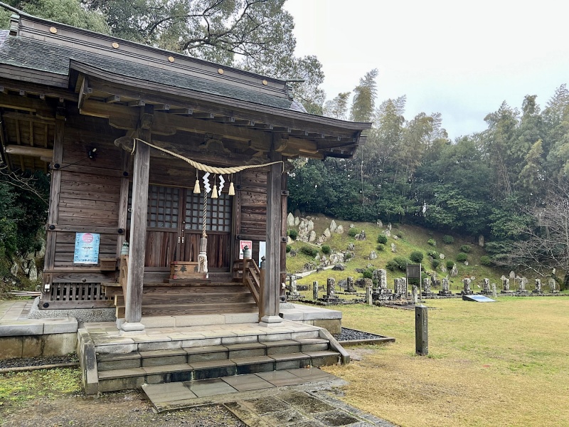 ファイル:大村護国神社3・社殿-05.jpg