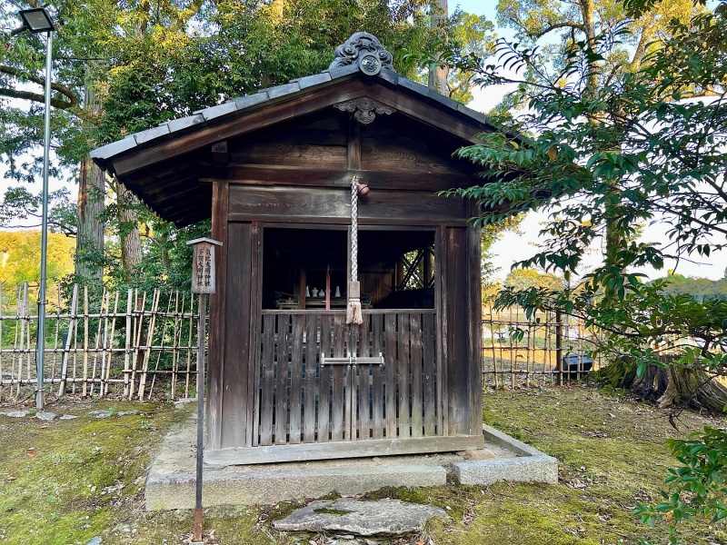 ファイル:大覚寺・五社明神社・末社-04.jpg
