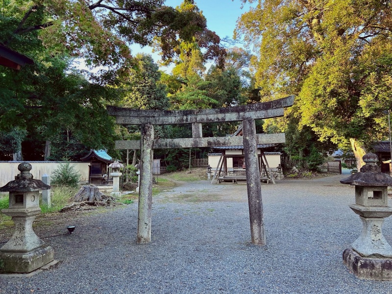 ファイル:大覚寺・五社明神社・本体-01.jpg