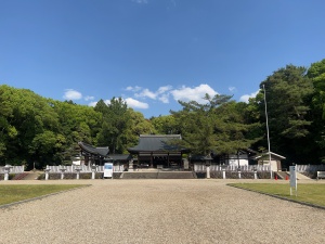 奈良県護国神社・全景 (3).jpg