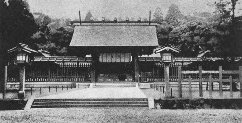 ファイル:宮崎神宮・国史を貫く神社物語.jpg