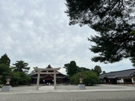 富山県護国神社-06.jpg