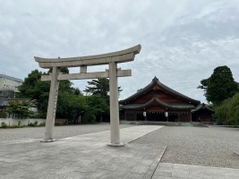 富山県護国神社-07.jpg