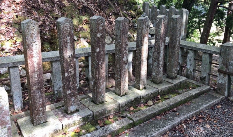 ファイル:山国護国神社・山国隊墓地A (1).jpg