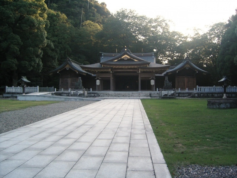 ファイル:岐阜護国神社 (4).jpg