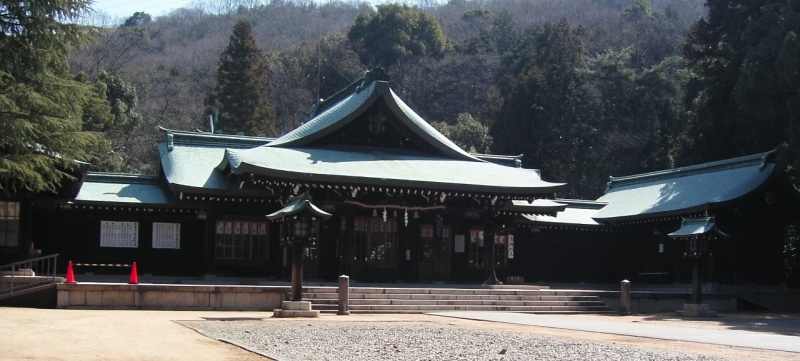 ファイル:岡山県護国神社 (13).jpg