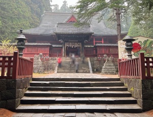 岩木山神社・拝殿-01.jpg
