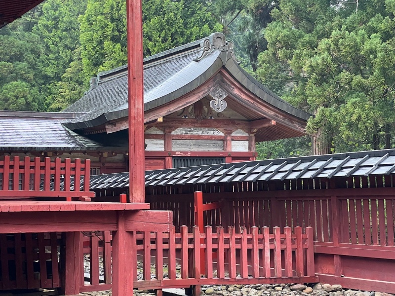 ファイル:岩木山神社・拝殿-13.jpg