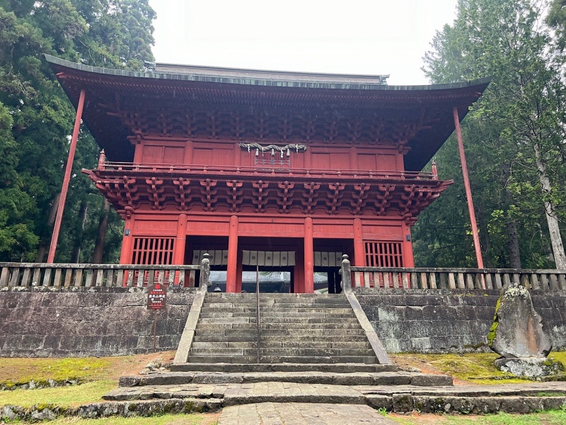 ファイル:岩木山神社・楼門-05.jpg