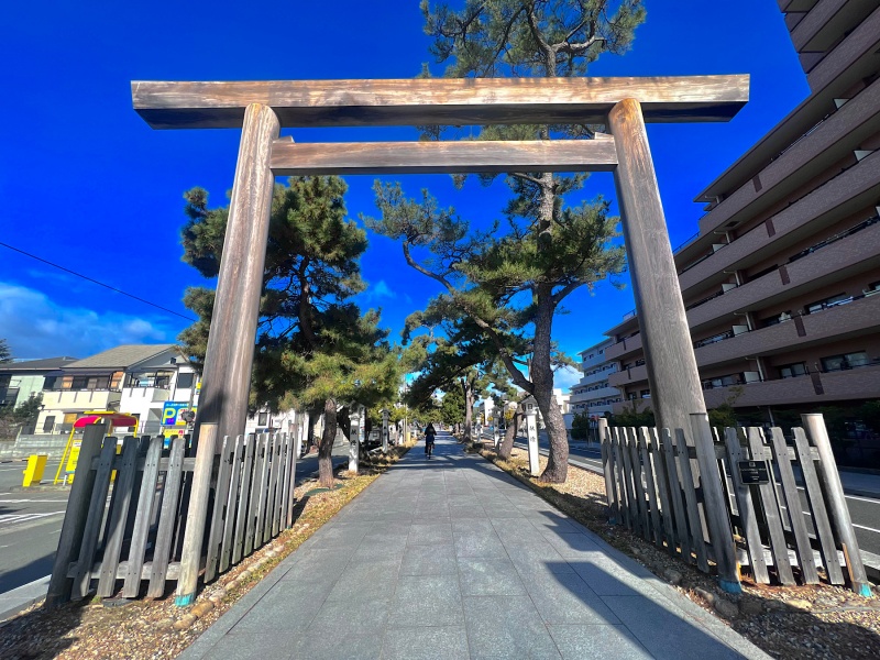 ファイル:広田神社・参道1・一の鳥居 (1).jpg