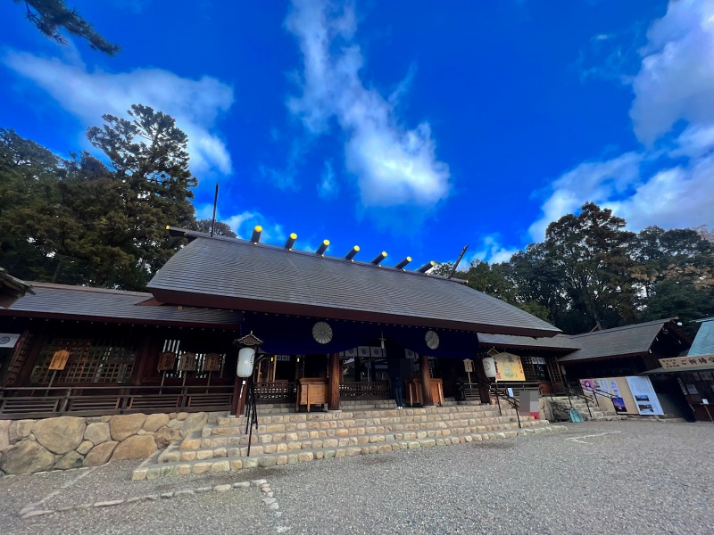 ファイル:広田神社・拝殿・全体 (2).jpg