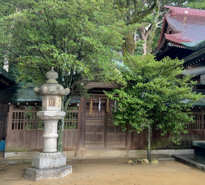 ファイル:忌宮神社-15.jpg