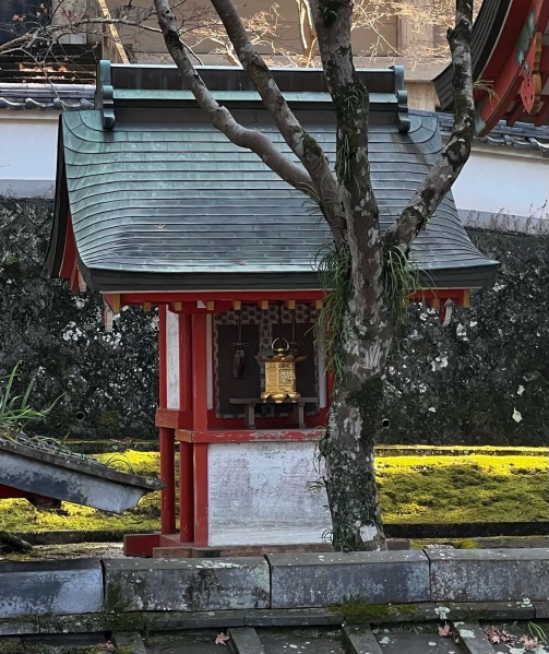 ファイル:手向山八幡宮・若宮神社 (1).jpg