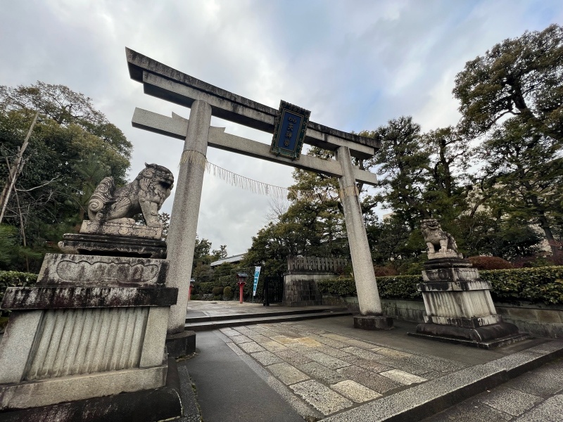 ファイル:敷地神社 (1).jpg