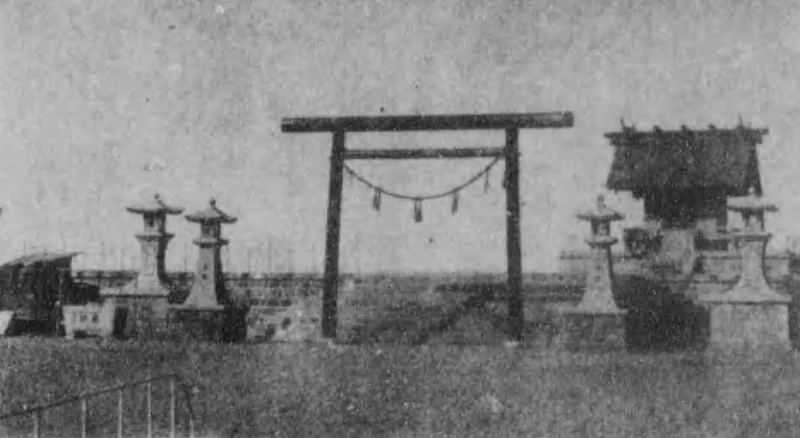 ファイル:旅順忠霊塔・納骨祠・1918日本名勝旧蹟産業写真集.jpg