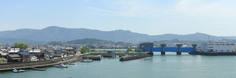 ファイル:朝熊山・勢田川・神社港からの眺望.jpg