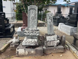 本荘永泉寺官修墳墓-03.jpg