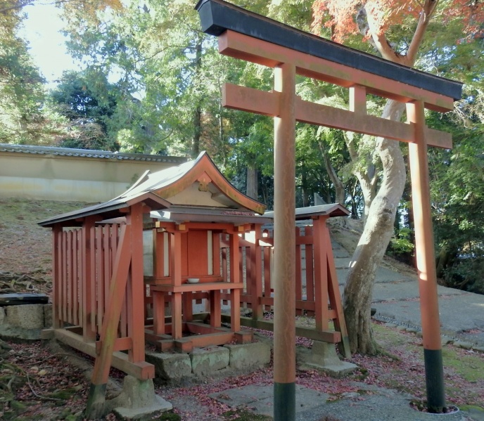 ファイル:東大寺・五百立神社 (1).jpg