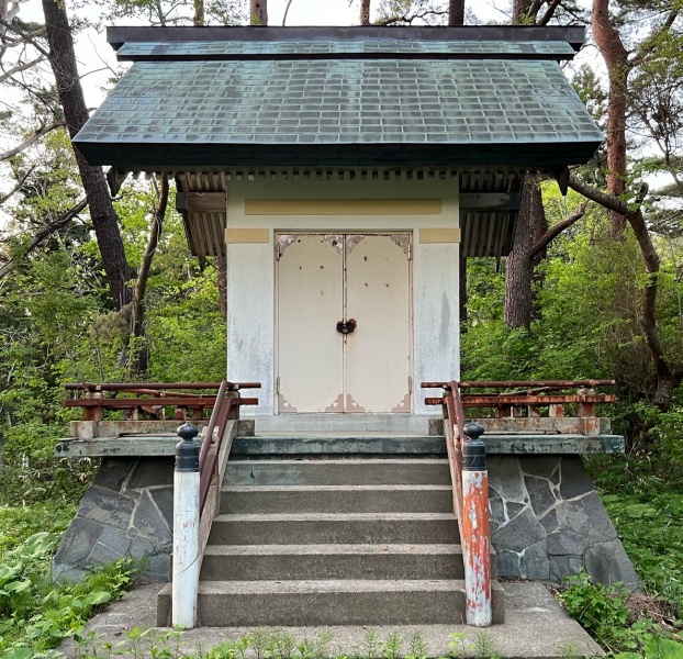ファイル:松前護国神社・社殿-01.jpg