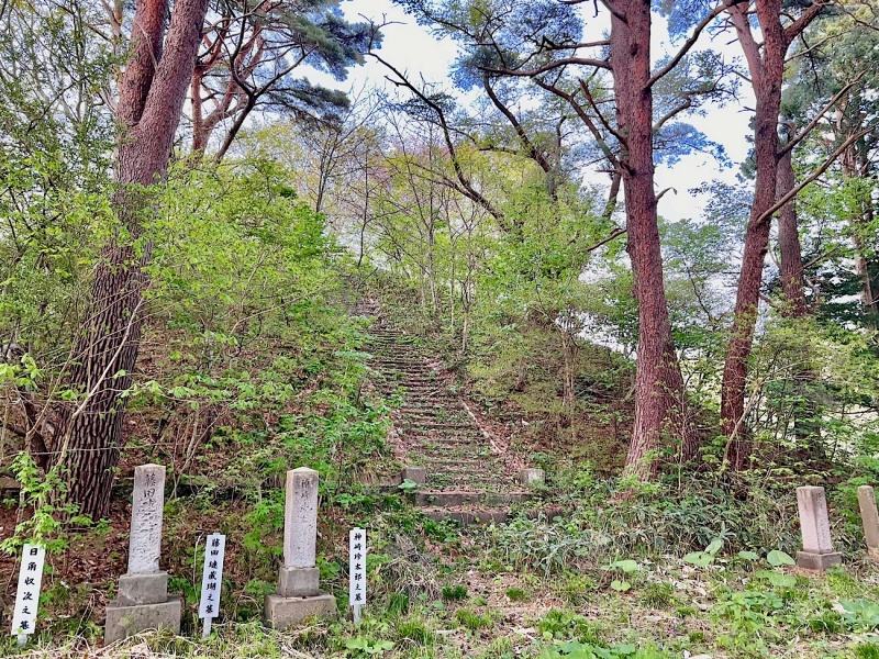 ファイル:松前護国神社・福山官修墳墓・3北側-03.jpg
