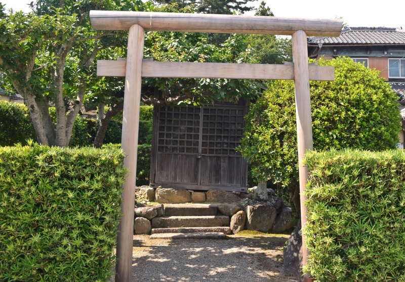 ファイル:松阪南龍神社1.jpg