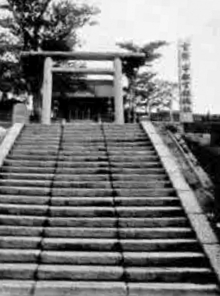 ファイル:栃木県護国神社 (2).jpg