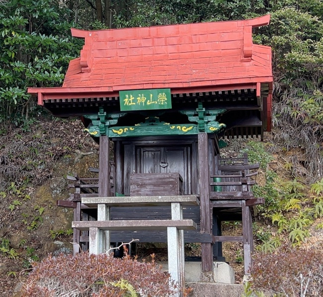 ファイル:栄山神社・メイン (6).jpg