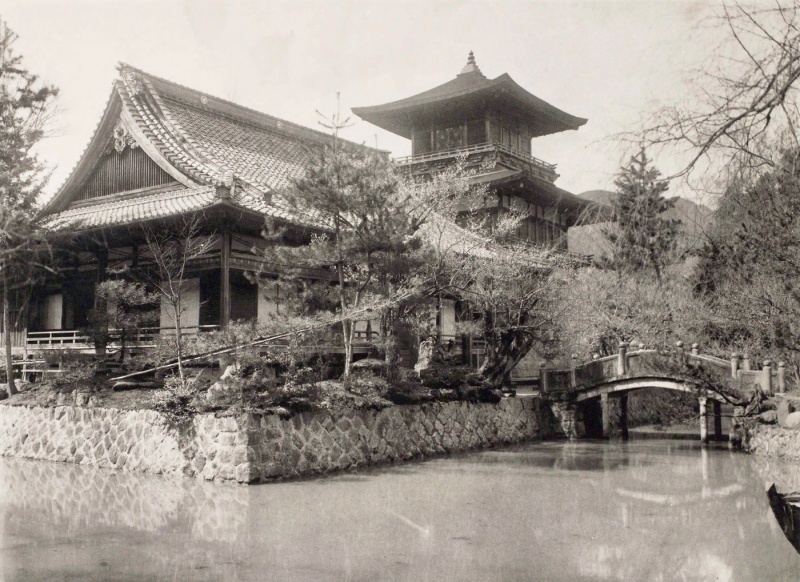 ファイル:梅松苑・教祖殿・古写真-01.jpg