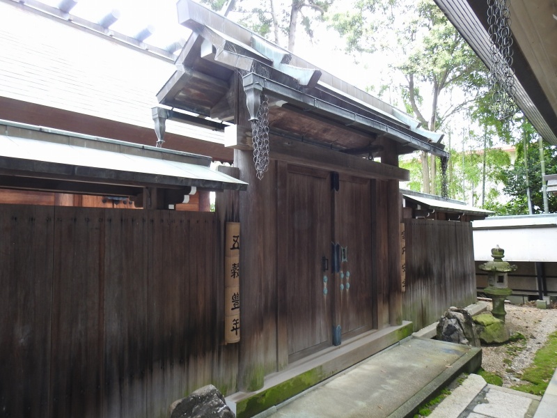 ファイル:樫原三宮神社 (4).jpg