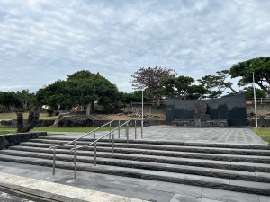 沖縄平和祈念公園・慰霊碑群-18.jpg