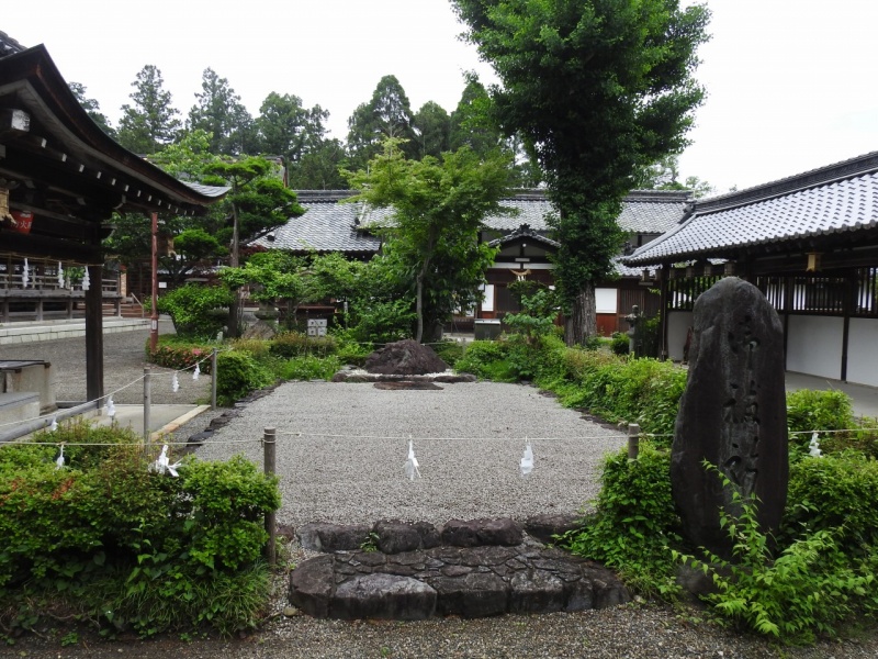 ファイル:沙沙貴神社・祓所.jpg